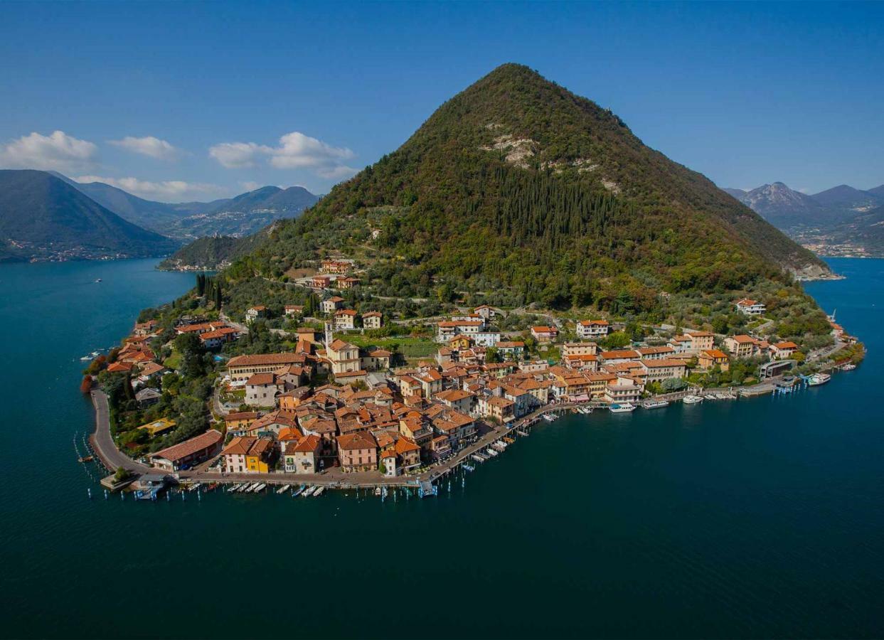 Porta Medievale Del Campo Iseo Buitenkant foto